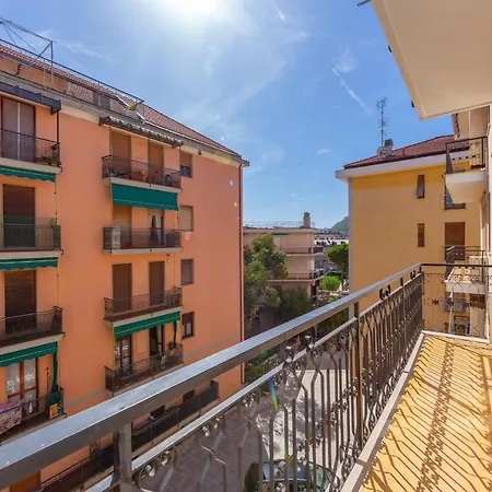Casa Miette شقة ألاسيو
